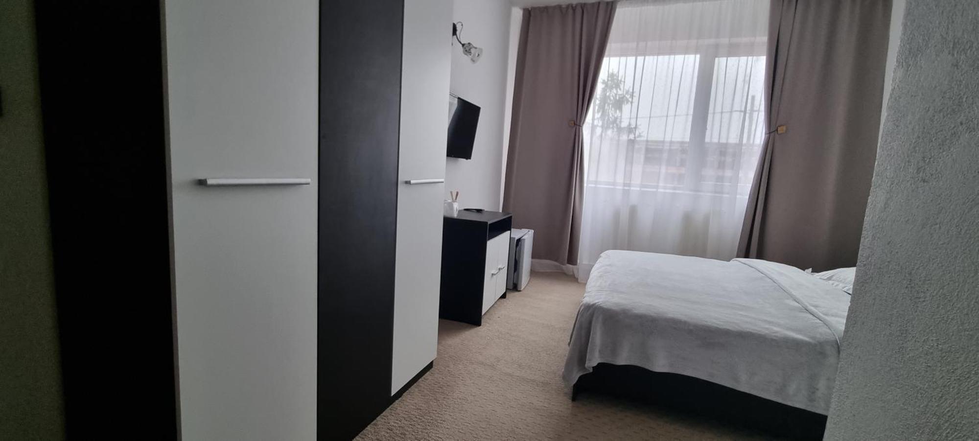 Hostel Casablanca Craiova Zimmer foto